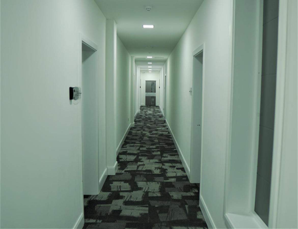 Sapphire House Apartments Telford Kültér fotó