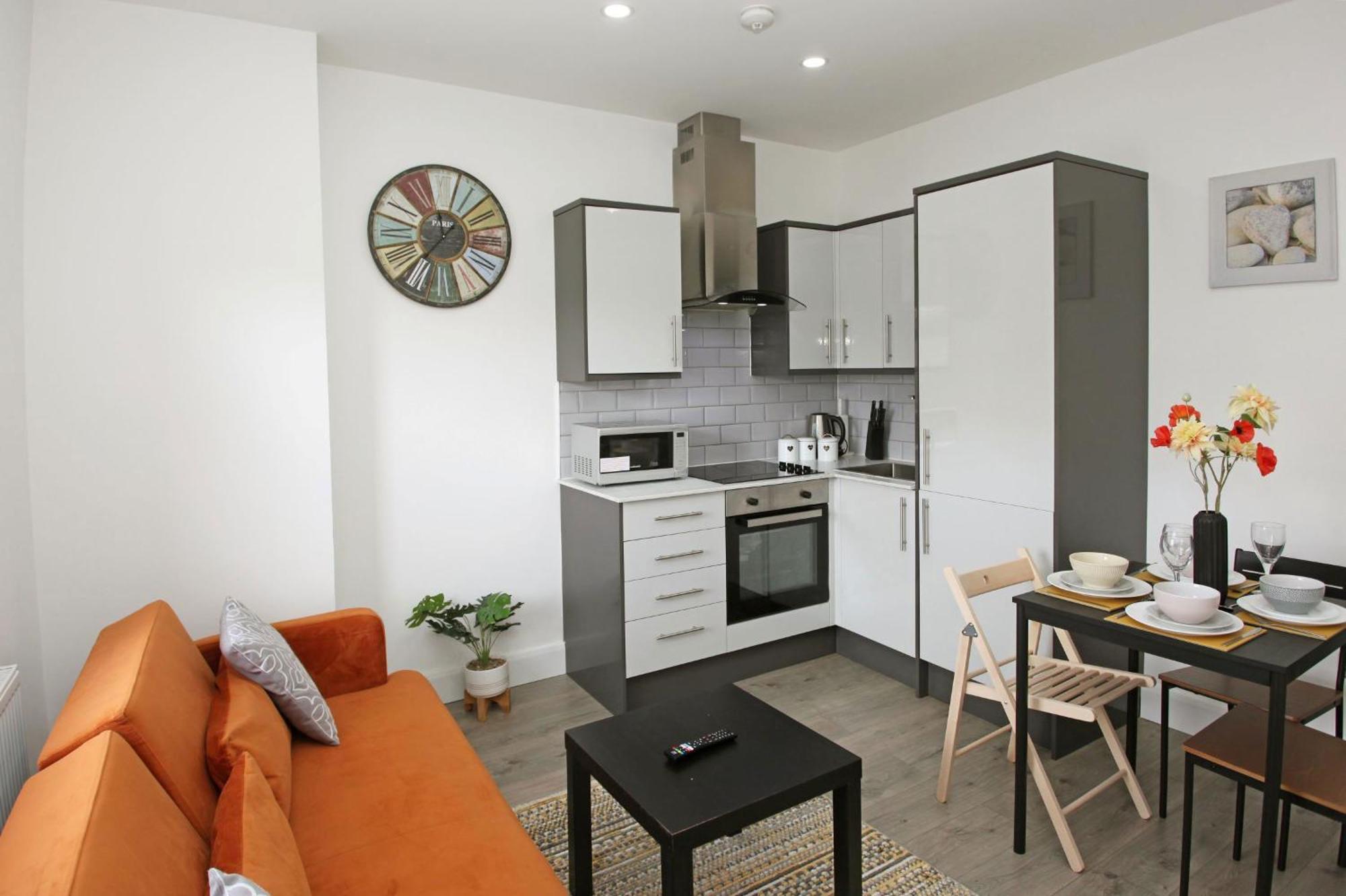 Sapphire House Apartments Telford Kültér fotó
