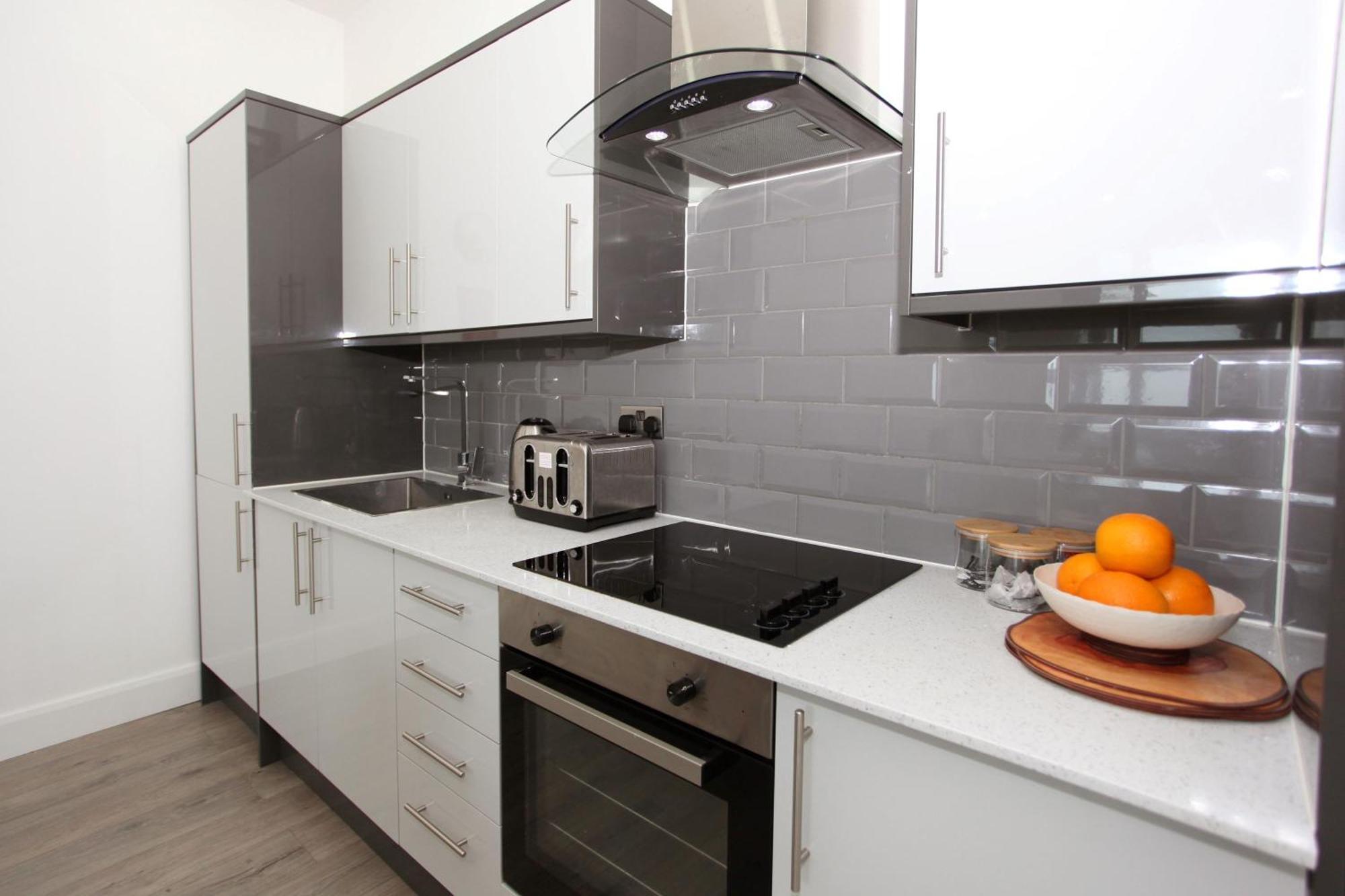 Sapphire House Apartments Telford Kültér fotó