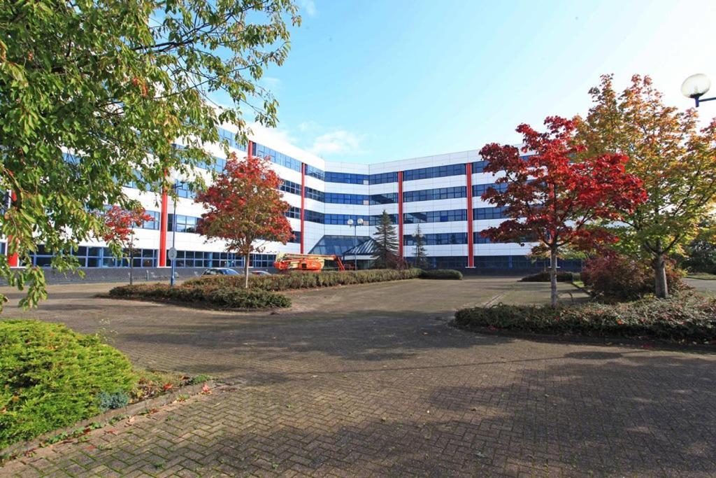 Sapphire House Apartments Telford Kültér fotó